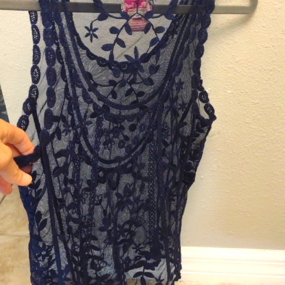 Tank, Navy Blue lace - Picture 3 of 3